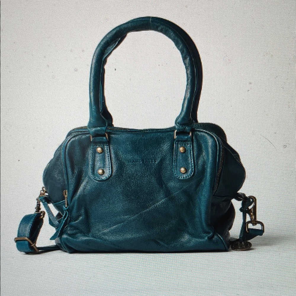 Wanderers provence Teal Leather 2 way wear Handbag- almost new